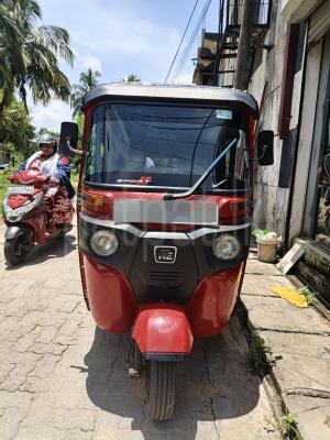 Bajaj Three Wheel 2020 - பயன்படுத்தப்பட்டது முச்சக்கர வண்டி sale in Sri Lanka - patpat.lk