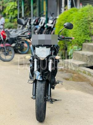 Yamaha FZ 2017