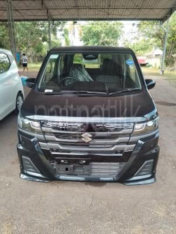 Suzuki Wagon R 2025 -  කාර් sale in Sri Lanka - patpat.lk