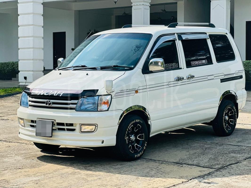 Toyota TownAce 1997 - භාවිතා කරන ලද වෑන් රථය sale in Sri Lanka - patpat.lk