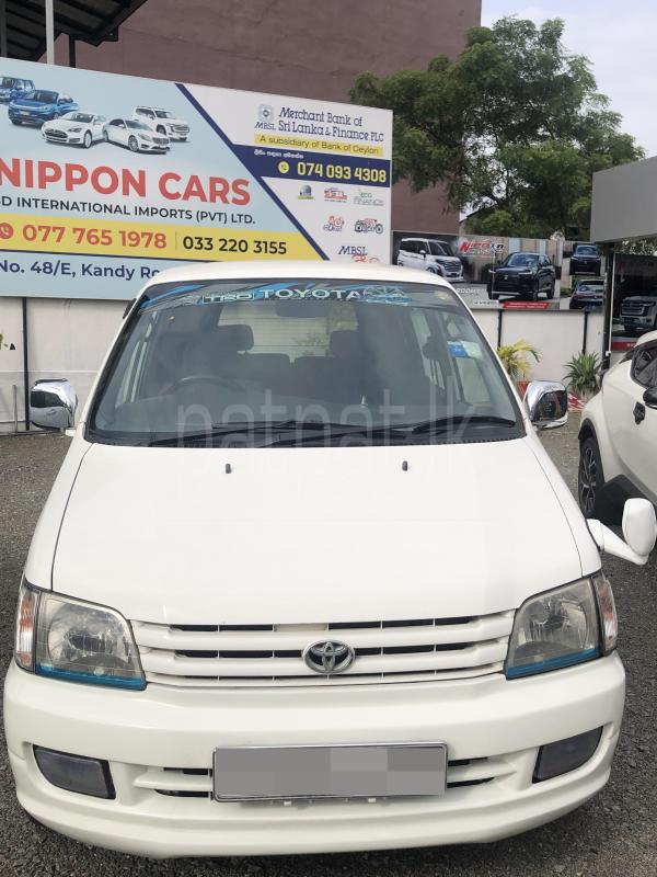 Toyota Noah 1990 -  වෑන් රථය sale in Sri Lanka - patpat.lk