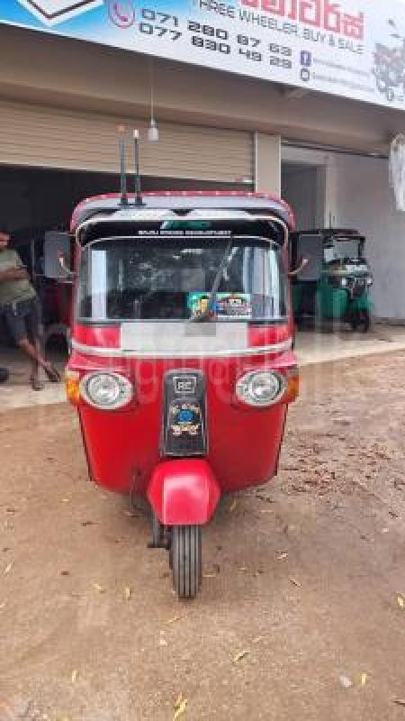 Bajaj 4 stroke 2012 -  Three wheeler sale in Sri Lanka - patpat.lk