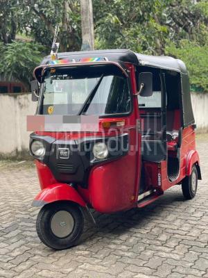 Bajaj Three Wheel 2020