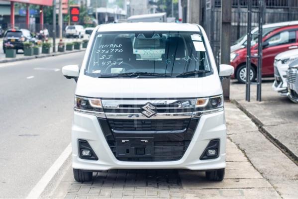 Suzuki Wagon R 2025