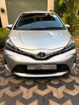 Toyota Vitz 2016 -  කාර් sale in Sri Lanka - patpat.lk