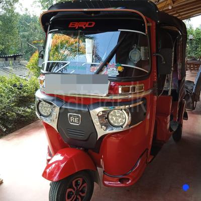 Bajaj Three Wheel 2014