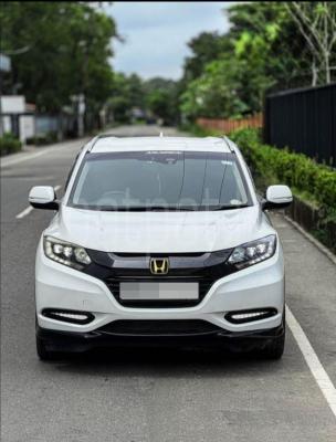 Honda Vezel 2014 - Used SUV sale in Sri Lanka - patpat.lk