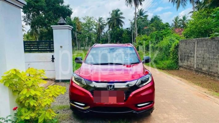 Honda Vezel 2015 - Used SUV sale in Sri Lanka - patpat.lk