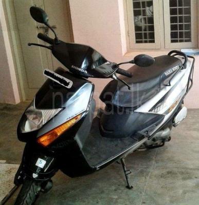 Honda Dio 2010