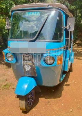 Bajaj Three Wheel 2009