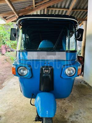 Bajaj Three Wheel 2012