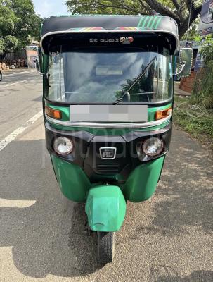 Bajaj 4 stroke 2014 - Used Three wheeler sale in Sri Lanka - patpat.lk