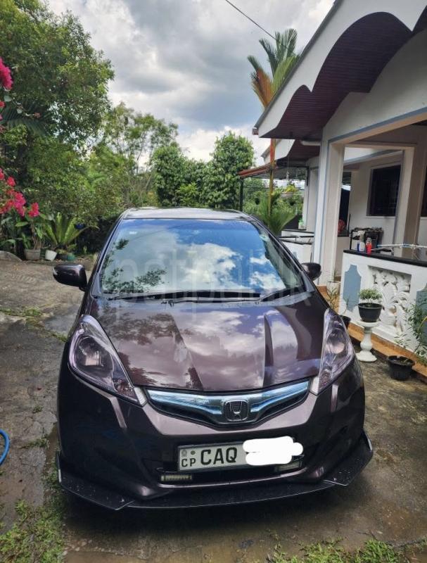 Honda Fit 2012 -  කාර් sale in Sri Lanka - patpat.lk