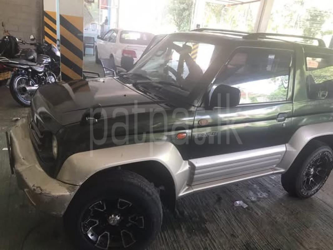 Mitsubishi Pajero 1996 - பயன்படுத்தப்பட்டது SUV sale in Sri Lanka - patpat.lk