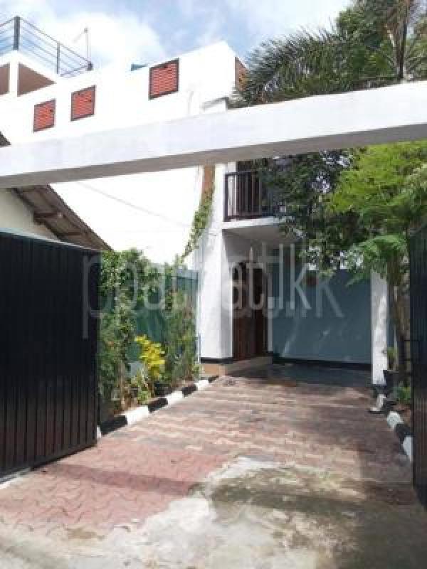 House for Sale in Boralesgamuwa