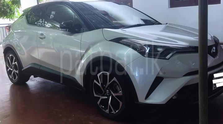 Toyota CHR 2018 - Used SUV sale in Sri Lanka - patpat.lk