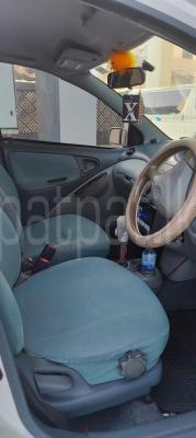Toyota Vitz 2000 - භාවිතා කරන ලද කාර් sale in Sri Lanka - patpat.lk