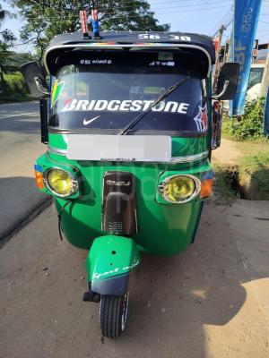 Bajaj Three Wheel 2010