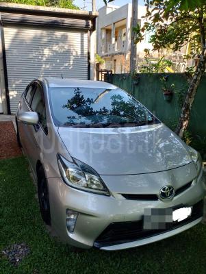 Toyota Prius 2013 - Used Car sale in Sri Lanka - patpat.lk