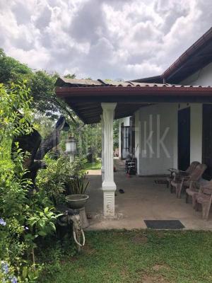 House for Sale in Divulapitiya