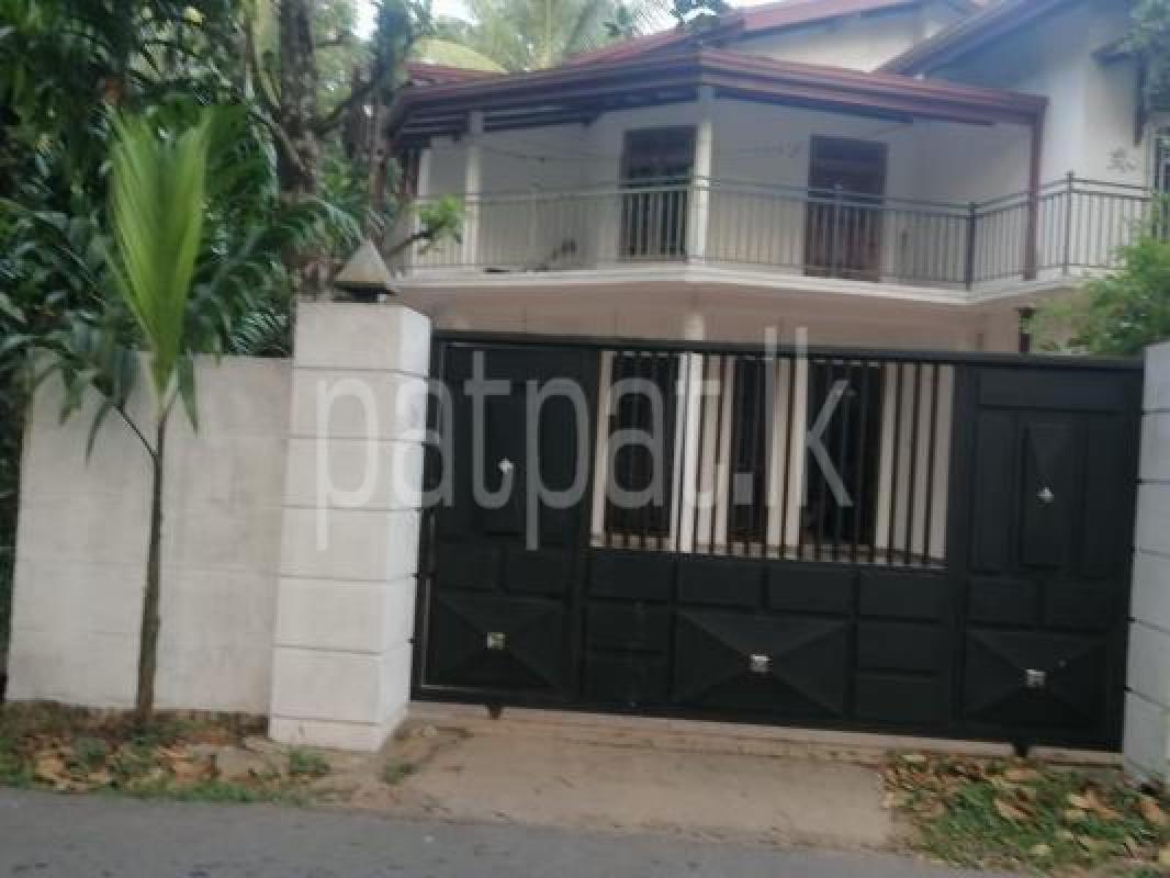 House for Sale in Nittambuwa