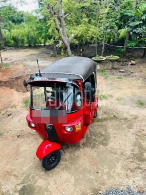 Bajaj Three Wheel 2011 - Used Three wheeler sale in Sri Lanka - patpat.lk