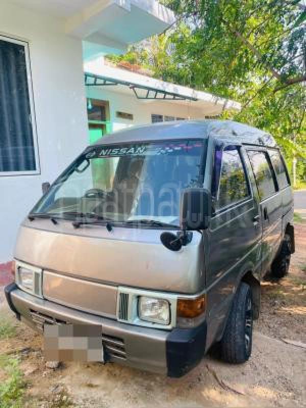 Nissan Vanette 1990 -  වෑන් රථය sale in Sri Lanka - patpat.lk