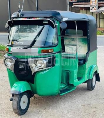 Bajaj Three Wheel 2015 - Used Three wheeler sale in Sri Lanka - patpat.lk