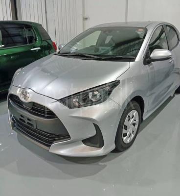 Toyota Yaris 2023 - சான்றளிக்கப்பட்டது கார் sale in Sri Lanka - patpat.lk