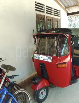 Bajaj Three Wheel 2003