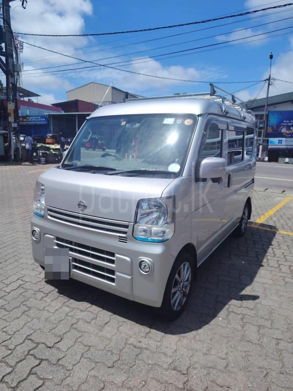 Nissan Clipper 2016 -  වෑන් රථය sale in Sri Lanka - patpat.lk