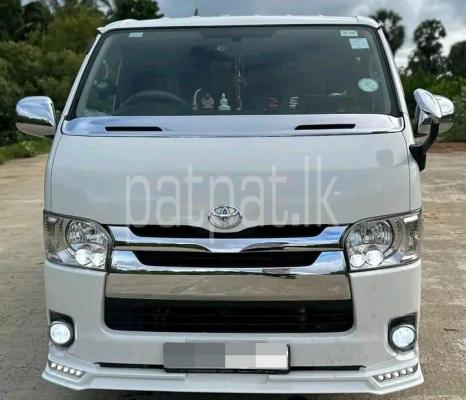 Toyota Hiace 2014