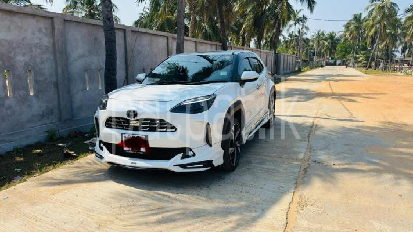 Toyota Yaris 2025 -  SUV රථය sale in Sri Lanka - patpat.lk