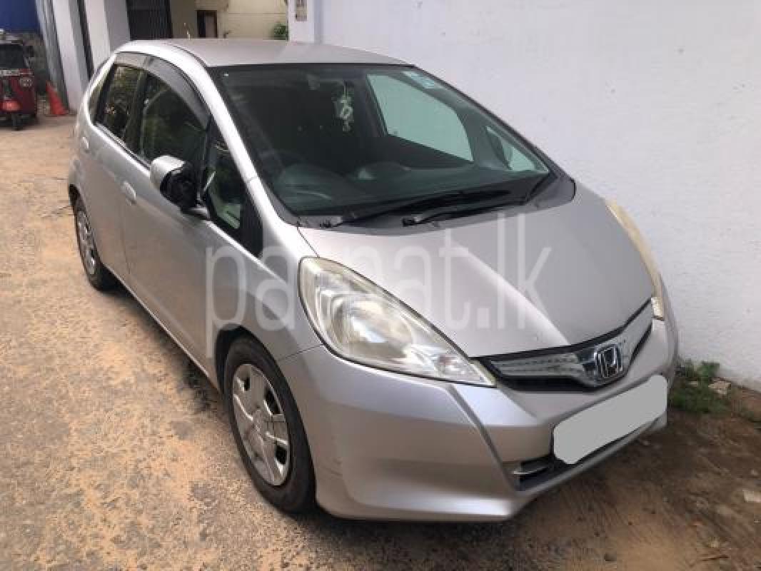 Honda Fit 2011 -  Car sale in Sri Lanka - patpat.lk