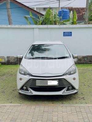 Toyota Aqua 2014