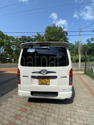 Toyota Hiace 2005 - Used Van sale in Sri Lanka - patpat.lk