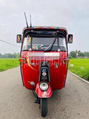 Bajaj Three Wheel 2006