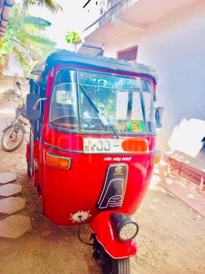 Bajaj Three Wheel 2004