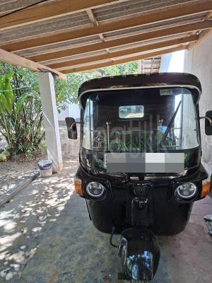 Bajaj Three Wheel 2014 - பயன்படுத்தப்பட்டது முச்சக்கர வண்டி sale in Sri Lanka - patpat.lk