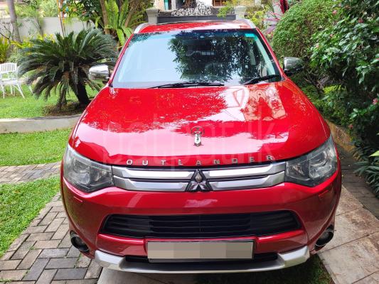 Mitsubishi Outlander 2014