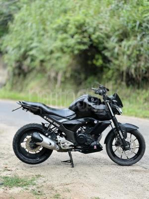 Yamaha FZ 2019 -  Bike sale in Sri Lanka - patpat.lk