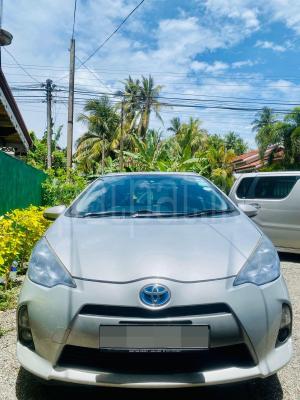 Toyota Aqua 2013 - Used Car sale in Sri Lanka - patpat.lk