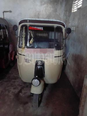 Bajaj Three Wheel 1997