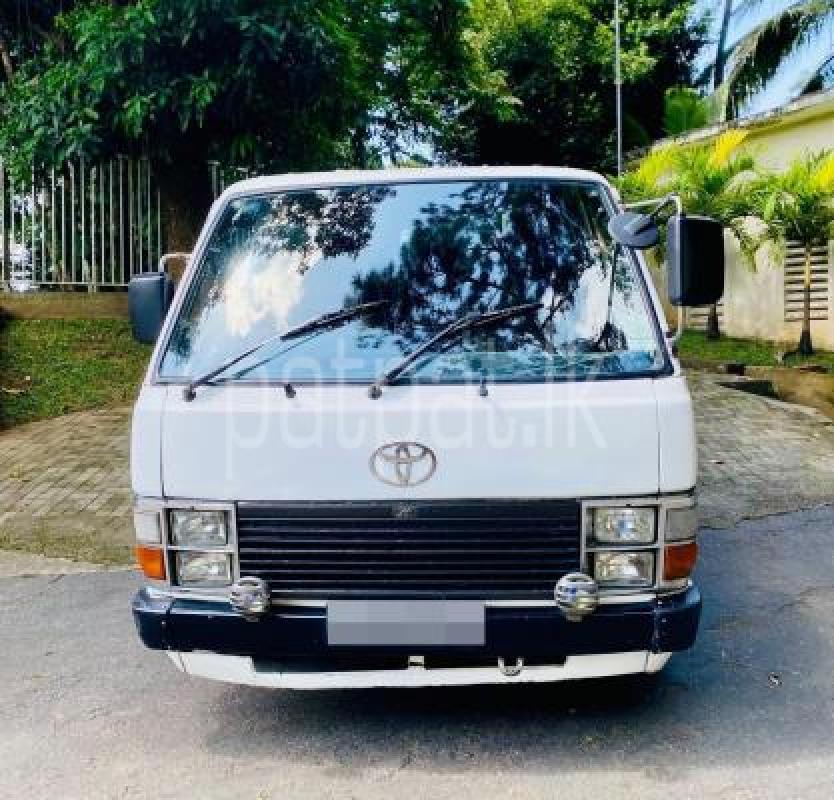 Toyota Hiace 1984 - பயன்படுத்தப்பட்டது வேன் sale in Sri Lanka - patpat.lk