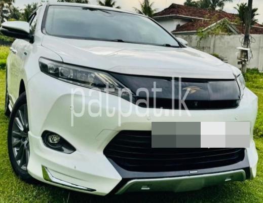Toyota Harrier 2014
