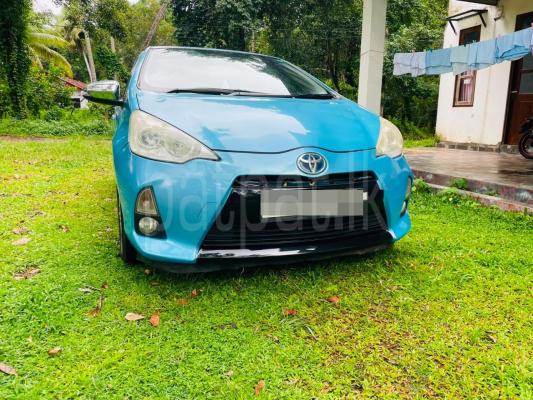 Toyota Aqua 2013 - Used Car sale in Sri Lanka - patpat.lk