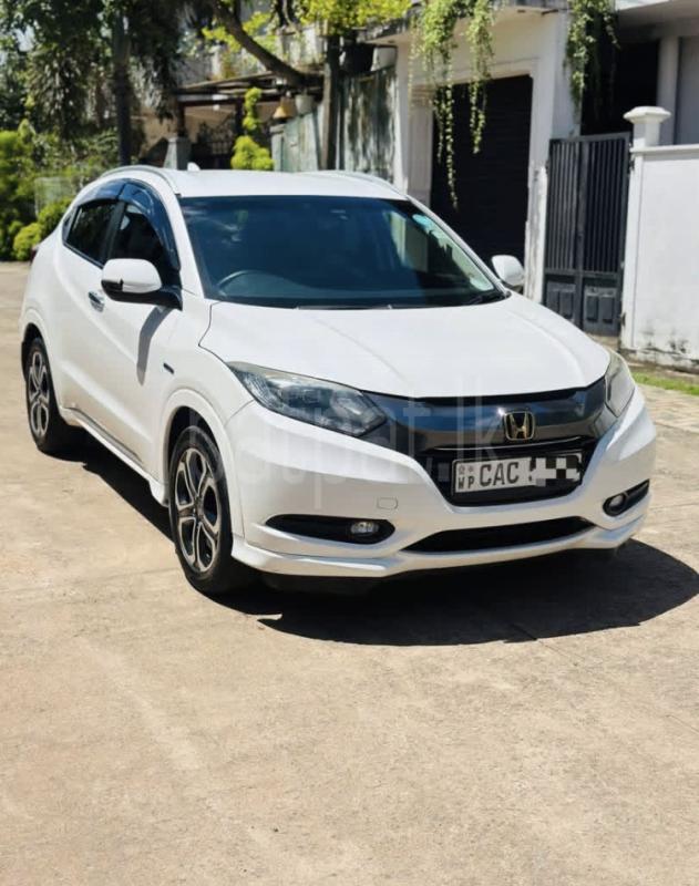Honda Vezel 2015 - Used SUV sale in Sri Lanka - patpat.lk
