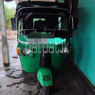 Bajaj Three Wheel 2010