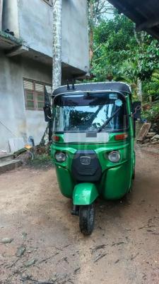 Bajaj Three Wheel 2014 - பயன்படுத்தப்பட்டது முச்சக்கர வண்டி sale in Sri Lanka - patpat.lk