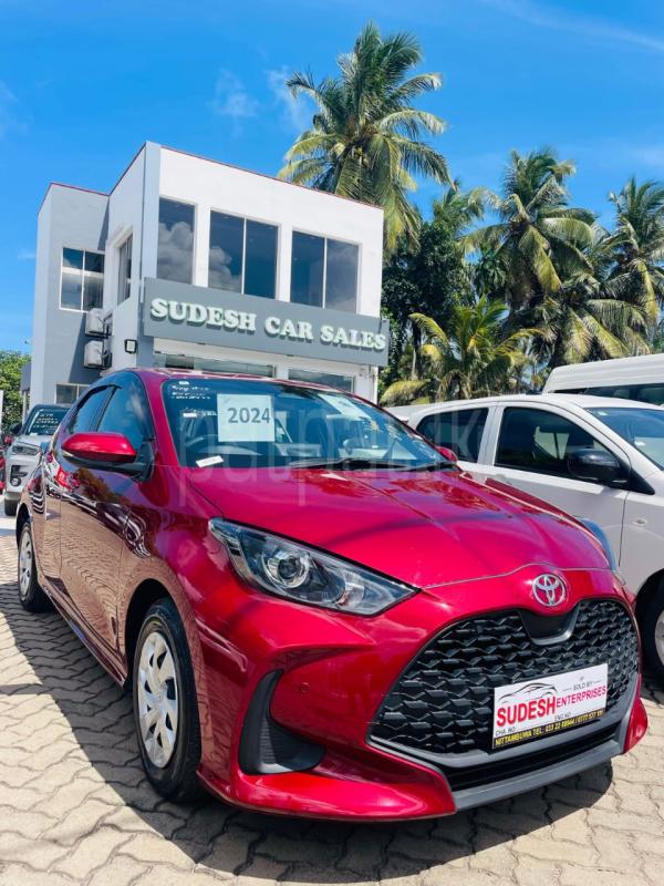 Toyota Yaris 2024 -  கார் sale in Sri Lanka - patpat.lk